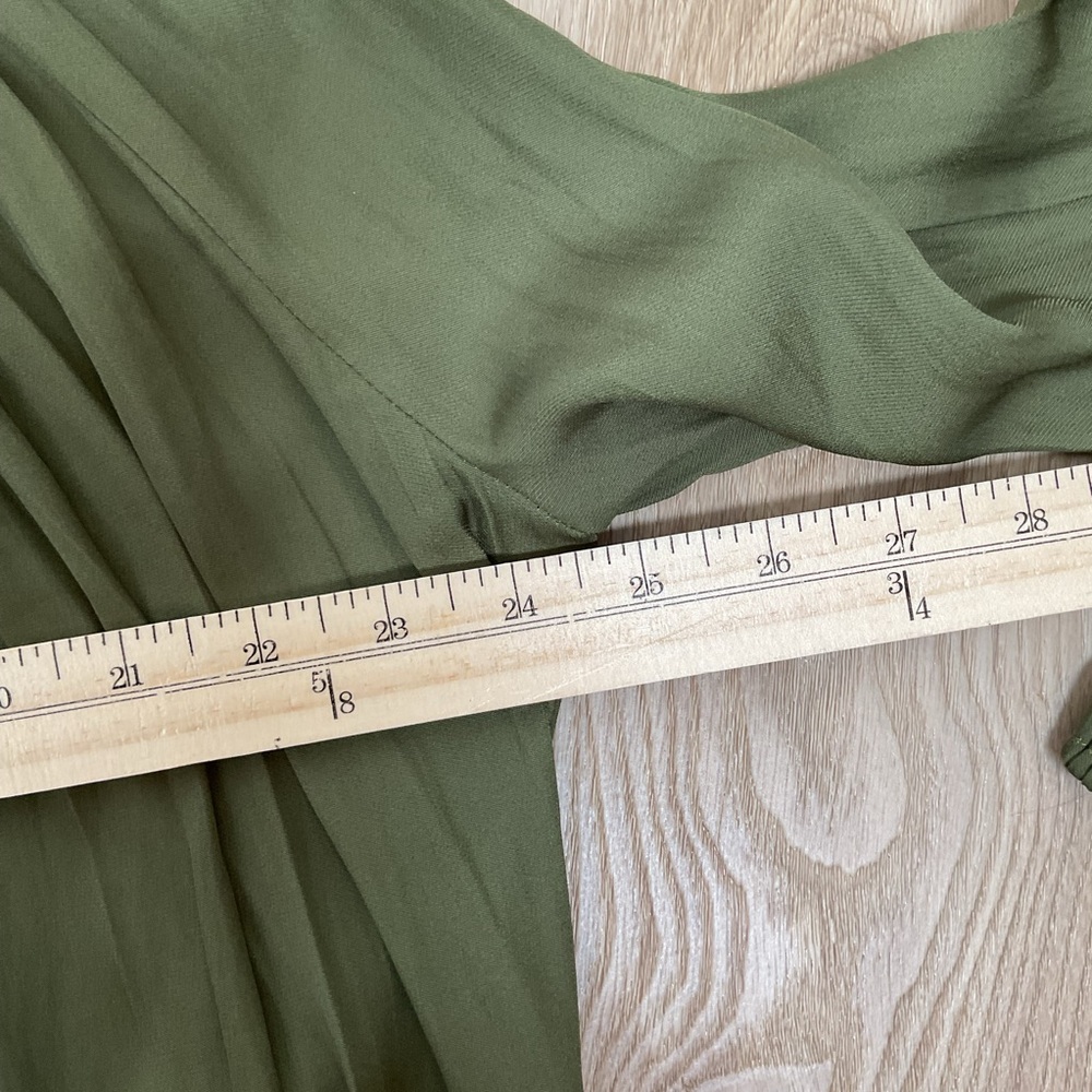 Halston Heritage Olive Green Long-Sleeve Silk Blouse - Picture 14 of 16